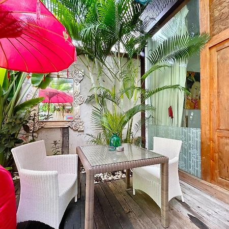 The Secret Jungle Villas Seminyak Екстериор снимка